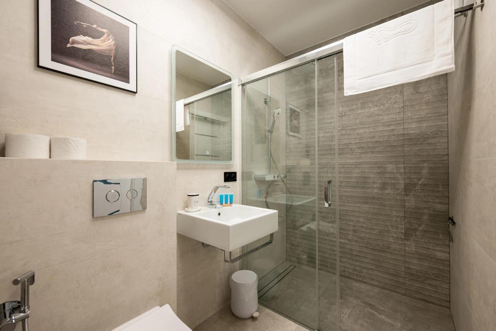 Premium Studio Klobucka Airport Varsovia Exterior foto