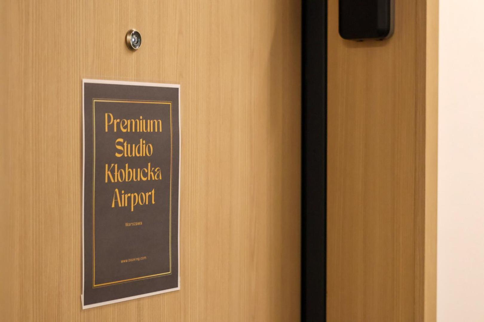 Premium Studio Klobucka Airport Varsovia Exterior foto